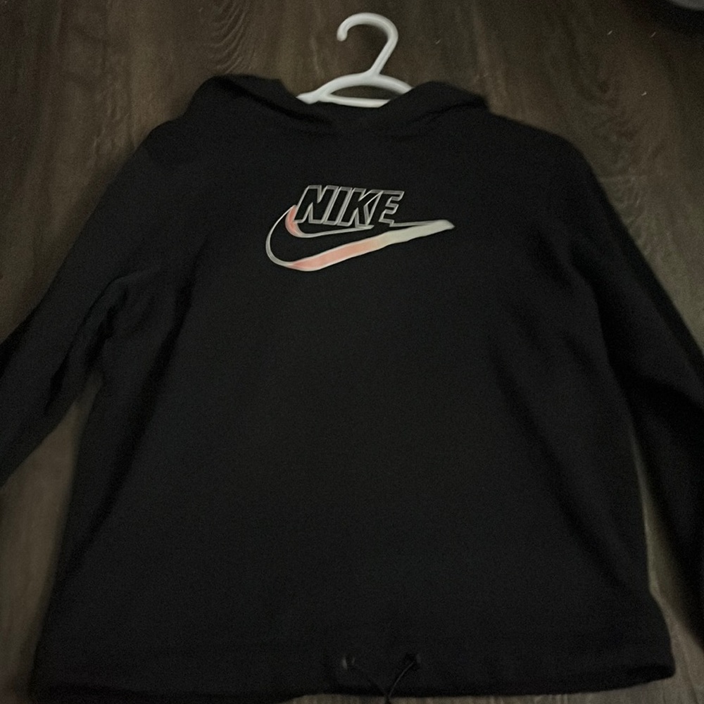 nike size xs hoodie nothing wrong with it